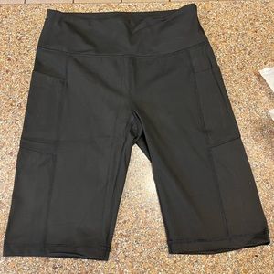 LuLulemon Dhgate Black Biker Shorts